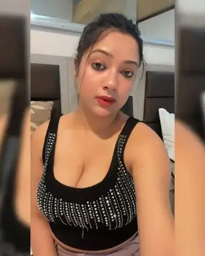 Call Girls Service Gudha Malani
